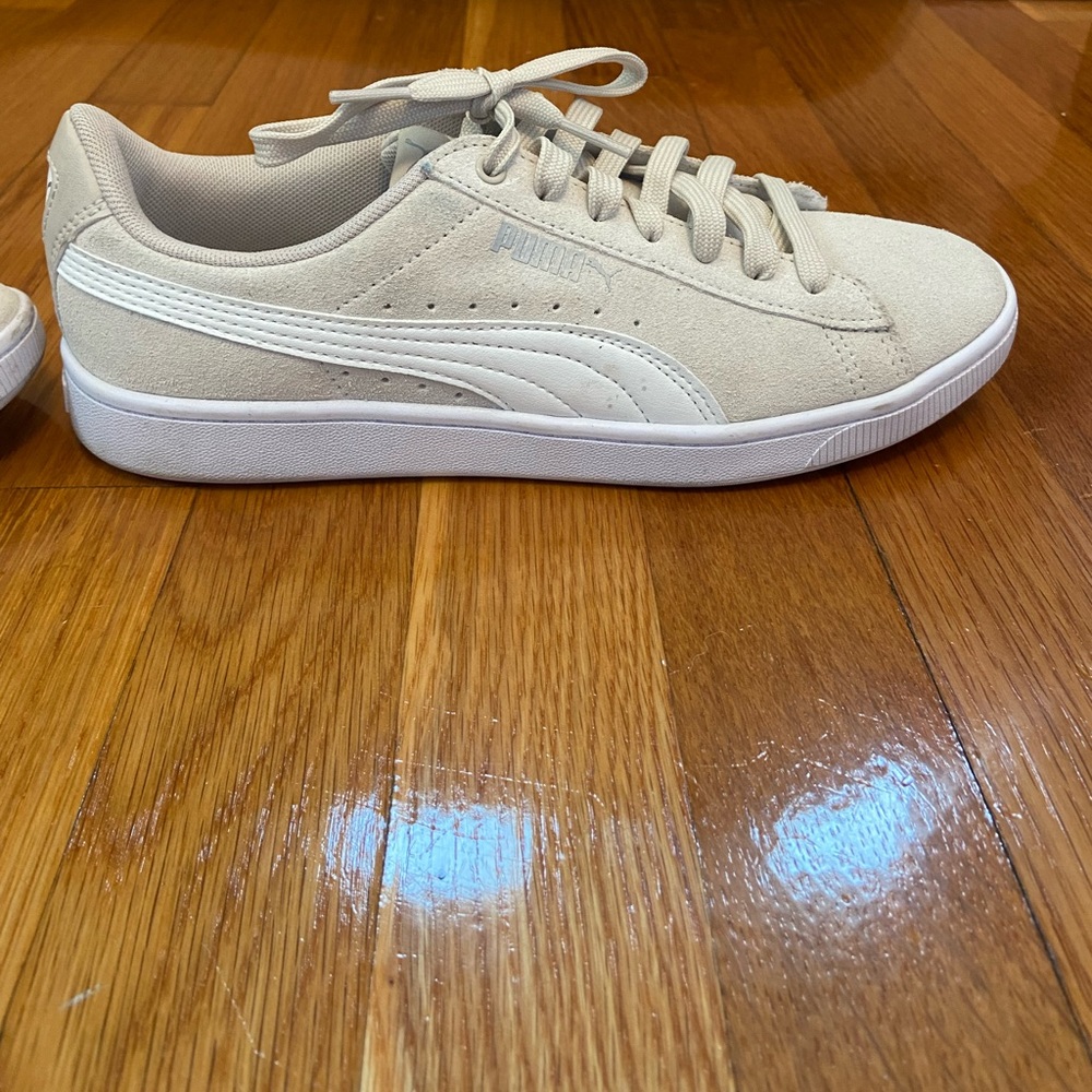 Puma sneakers